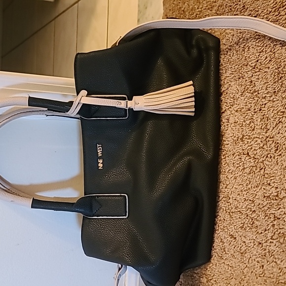 Nine West Handbags - Nine west purse